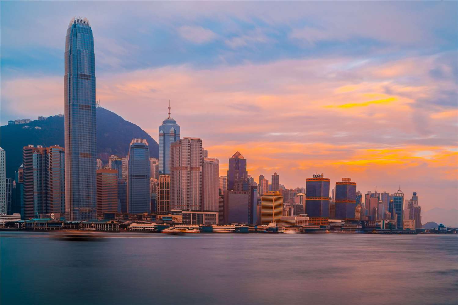 韩大元 陈端洪 何俊志 邹平学 赵可金 张建 田飞龙就香港事态答歼者